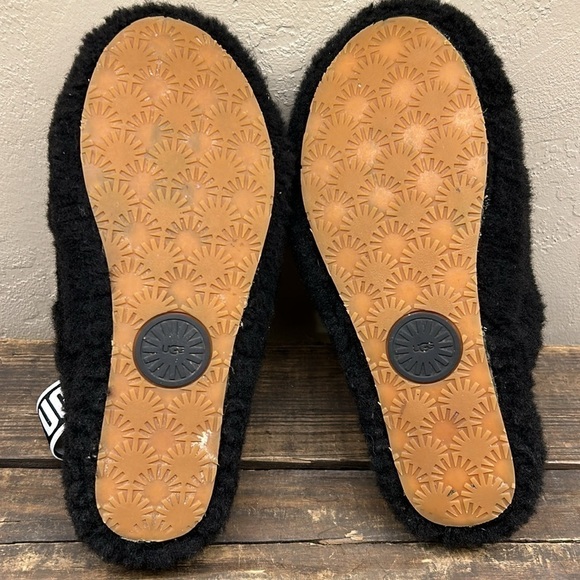 UGG Fluff Yeah Slide Flatform Slippers Sandals Black Size 6 - Picture 9 of 9